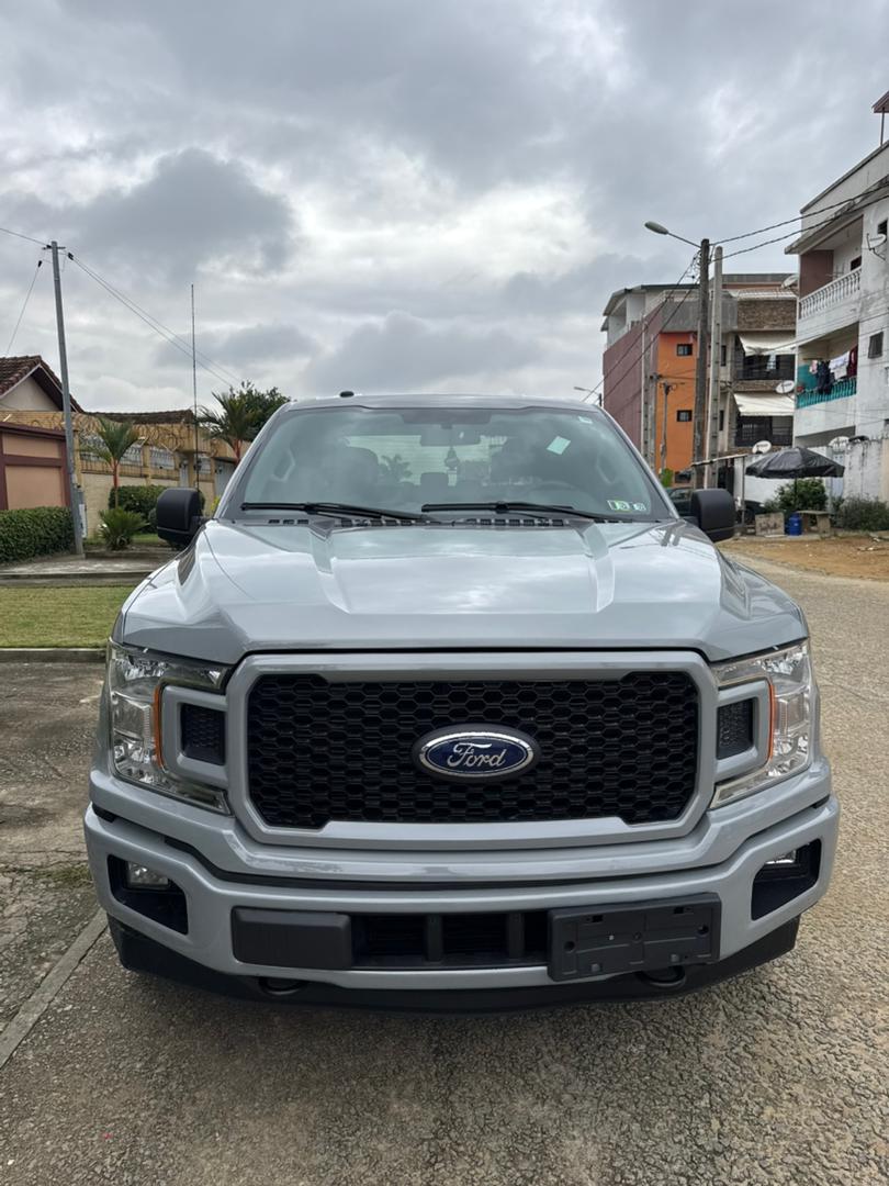 Ford F-150 STX