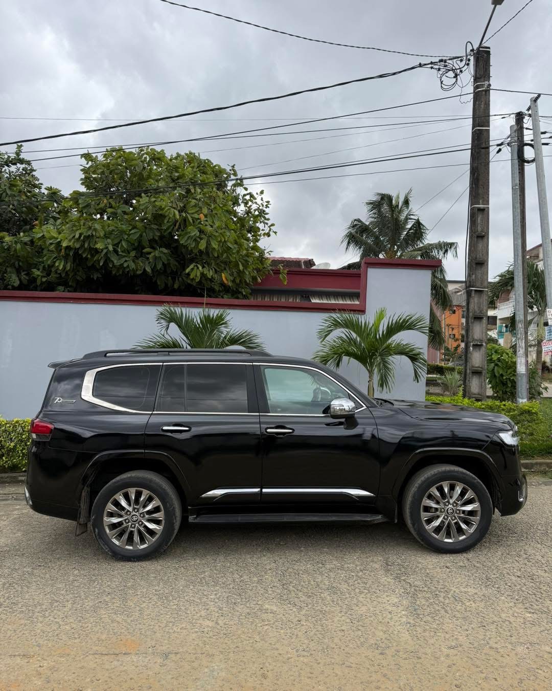 Toyota Toyota Land Cruiser VXR
