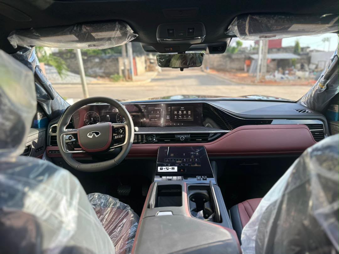 Infiniti QX80