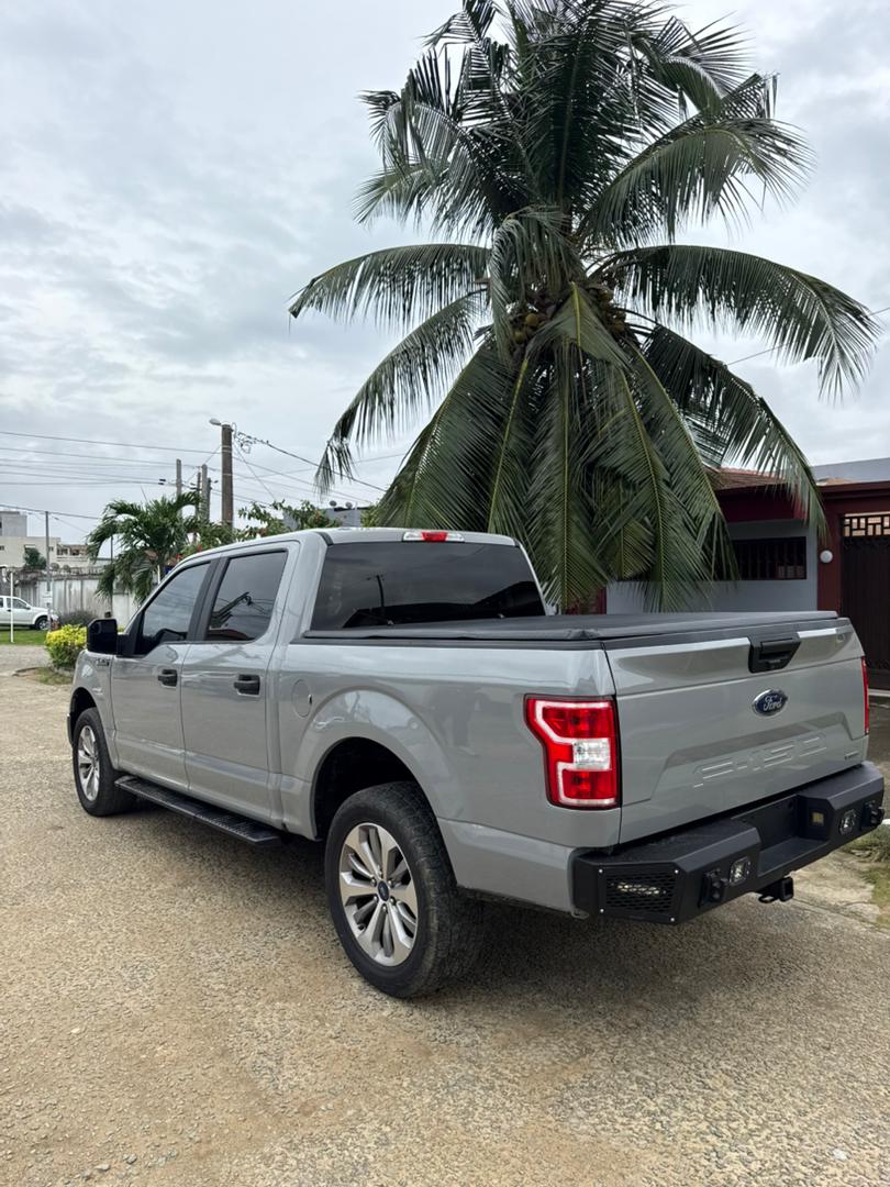Ford F-150 STX