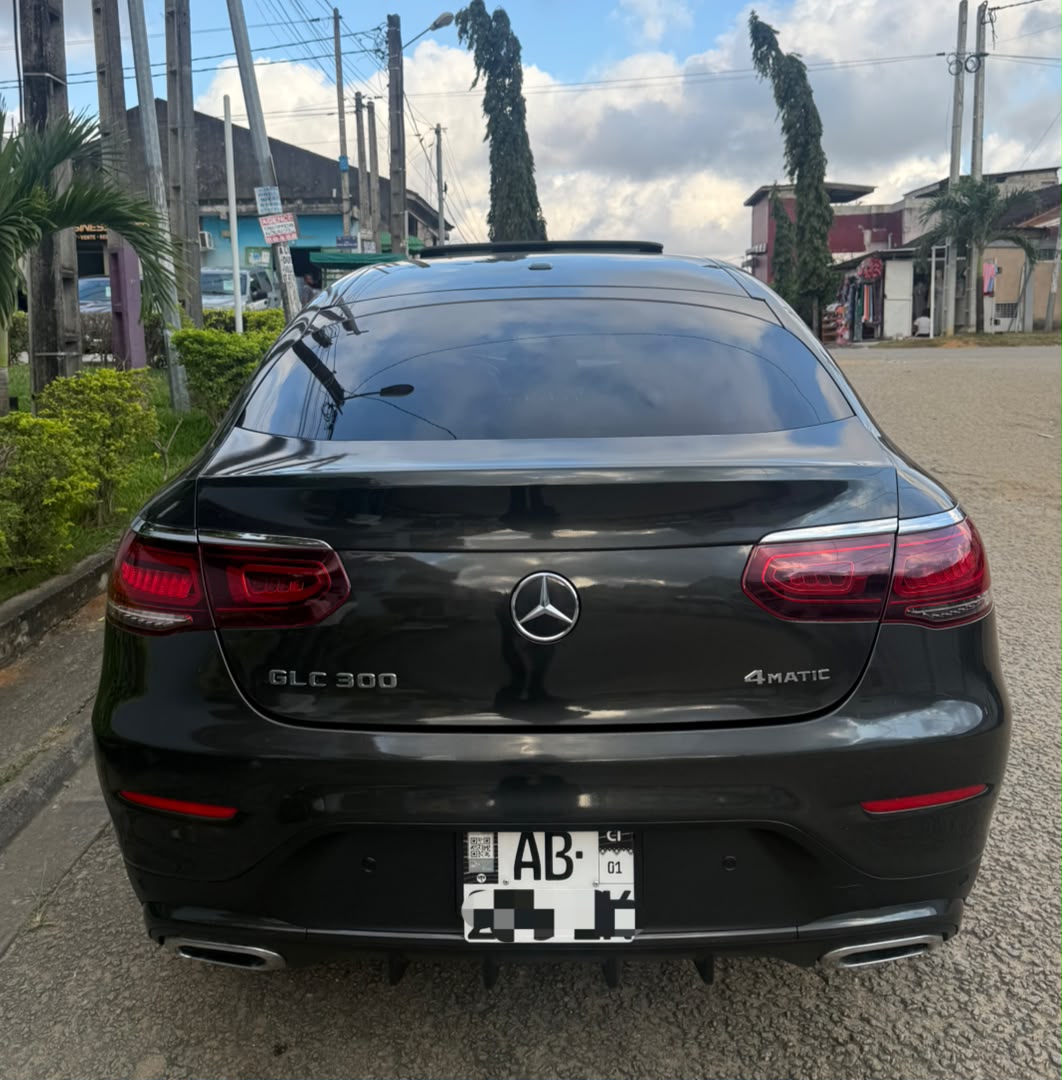 Mercedes-Benz GLC 300