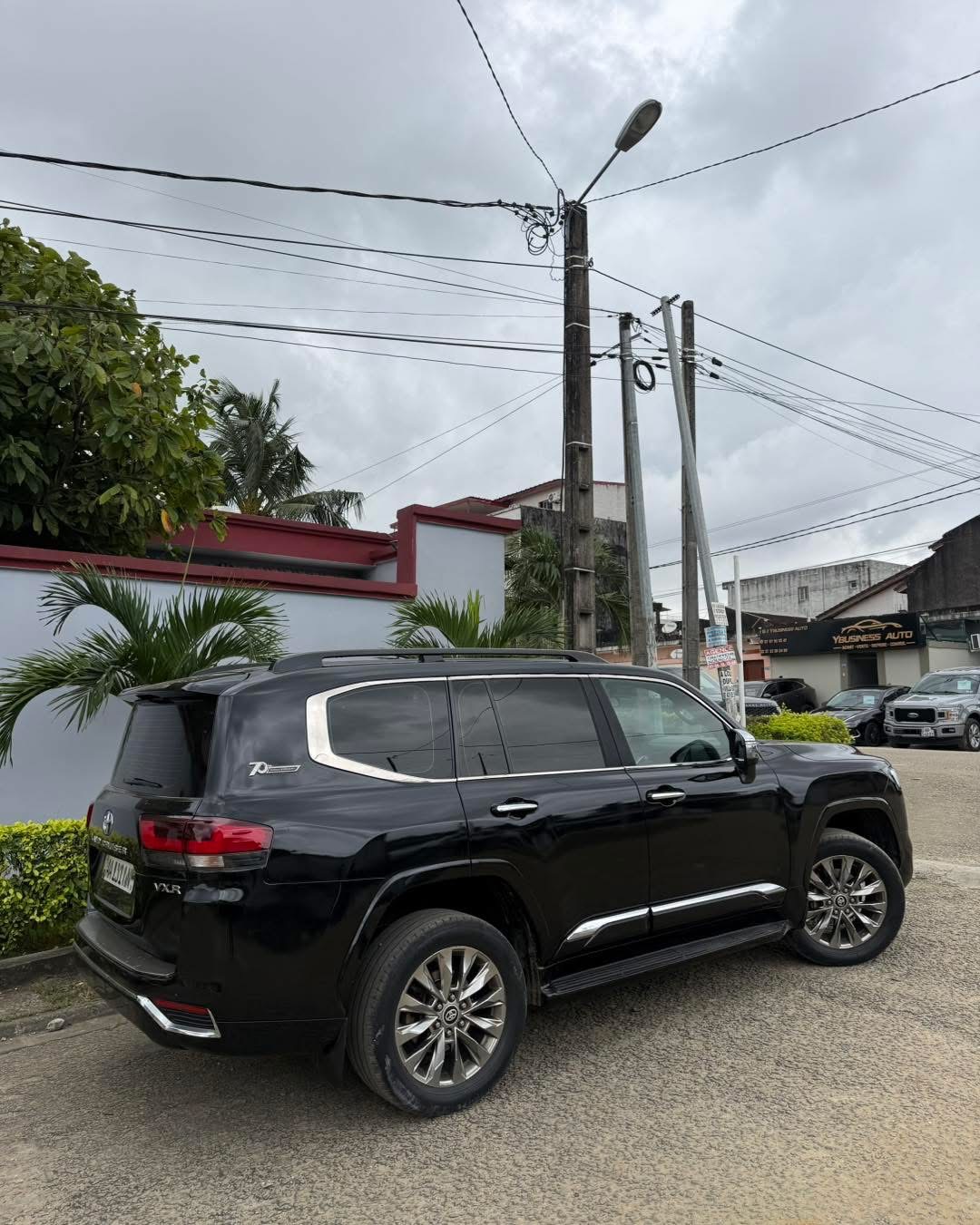 Toyota Toyota Land Cruiser VXR