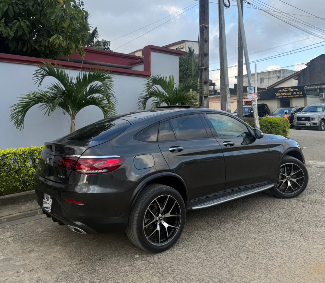 Mercedes-Benz GLC 300